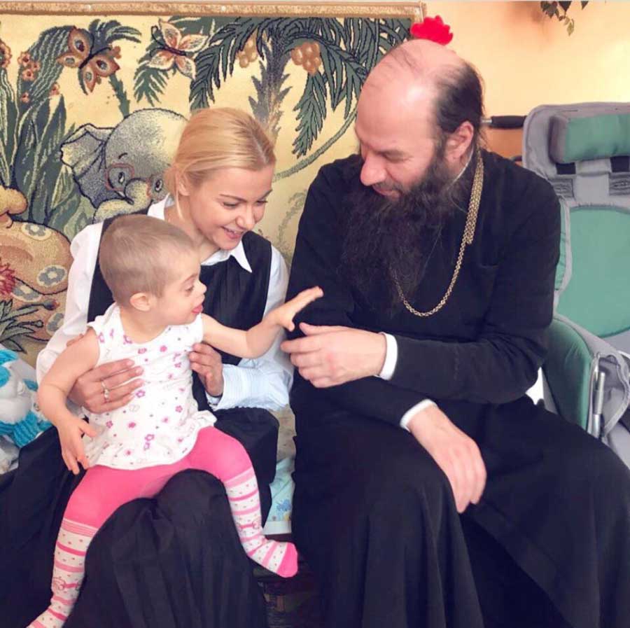 ПОСЕЩЕНИЕ ГАЙСКОГО ДЕТСКОГО ДОМА В РОЖДЕСТВО