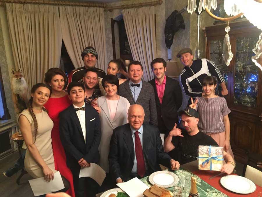 ЗАВЕРШИЛИСЬ СЪЁМКИ ФИЛЬМА "ДЕД МОРОЗОВ" С УЧАСТИЕМ ВОСПИТАННИКА "ИМЕНА ПРОДАКШН"